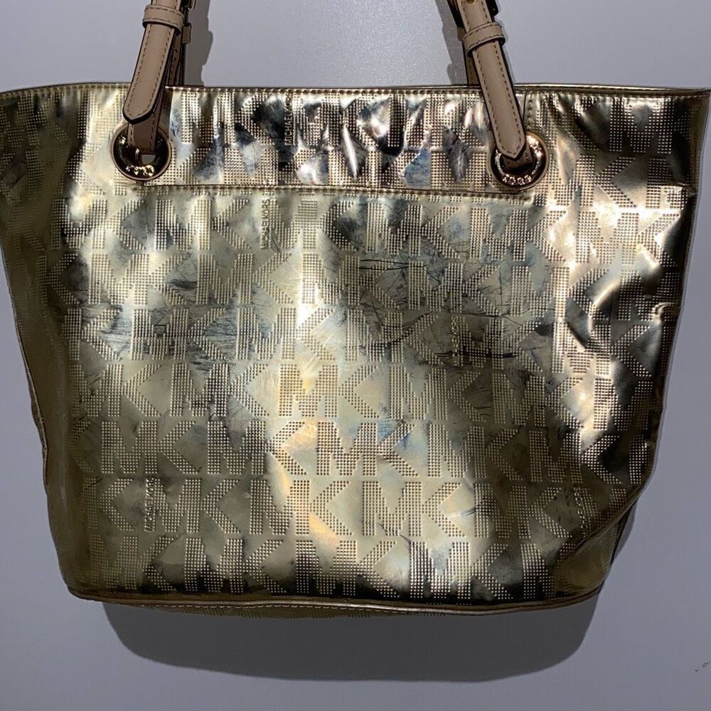 Michael Kors‎ Women's Gold Monogram Logo Metallic Mirror Jet Set Tote Bag Medium - Picture 5 of 16